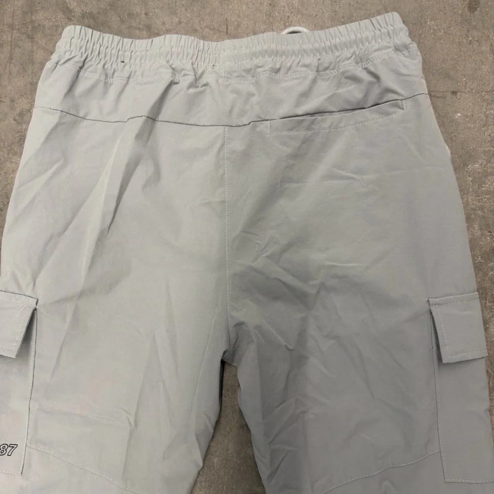Aeropostale Gray Cargo Jogger Pants